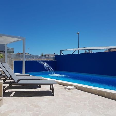 וודיצה Apartmani Vincek מראה חיצוני תמונה