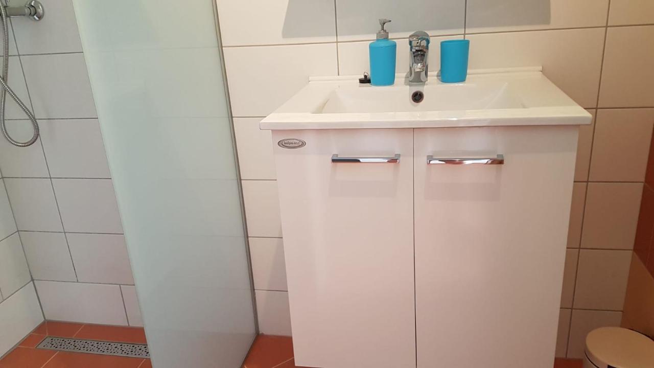 וודיצה Apartmani Vincek מראה חיצוני תמונה