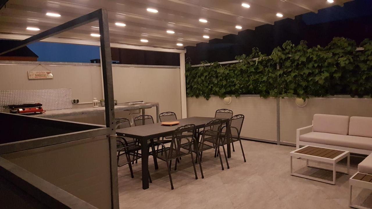 וודיצה Apartmani Vincek מראה חיצוני תמונה
